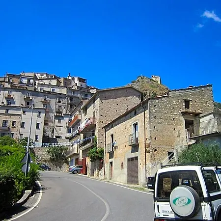 Il Nido Dell'aquila Couette-café 3*